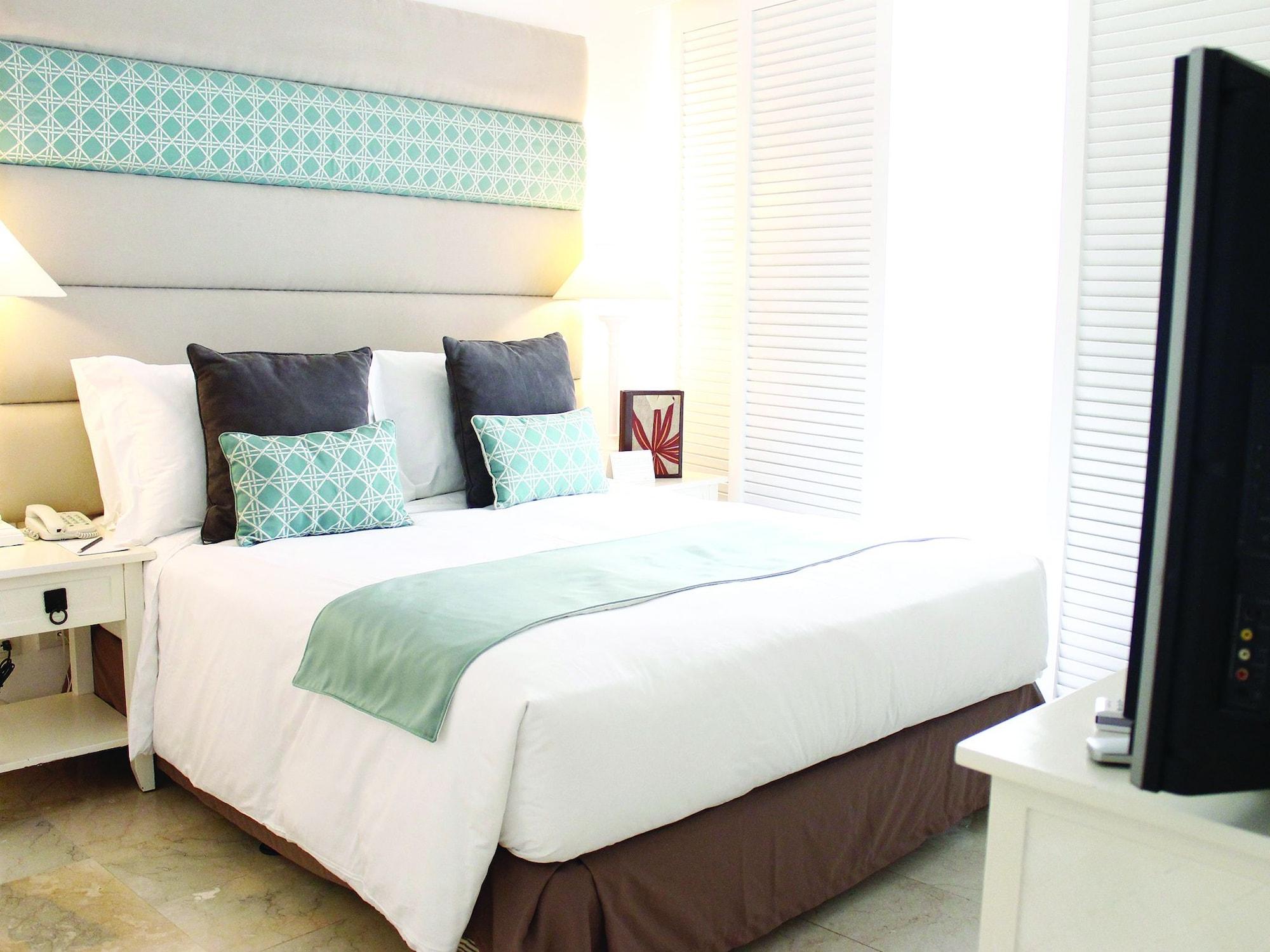 Vivere Hotel And Resorts Muntinlupa City Exterior foto