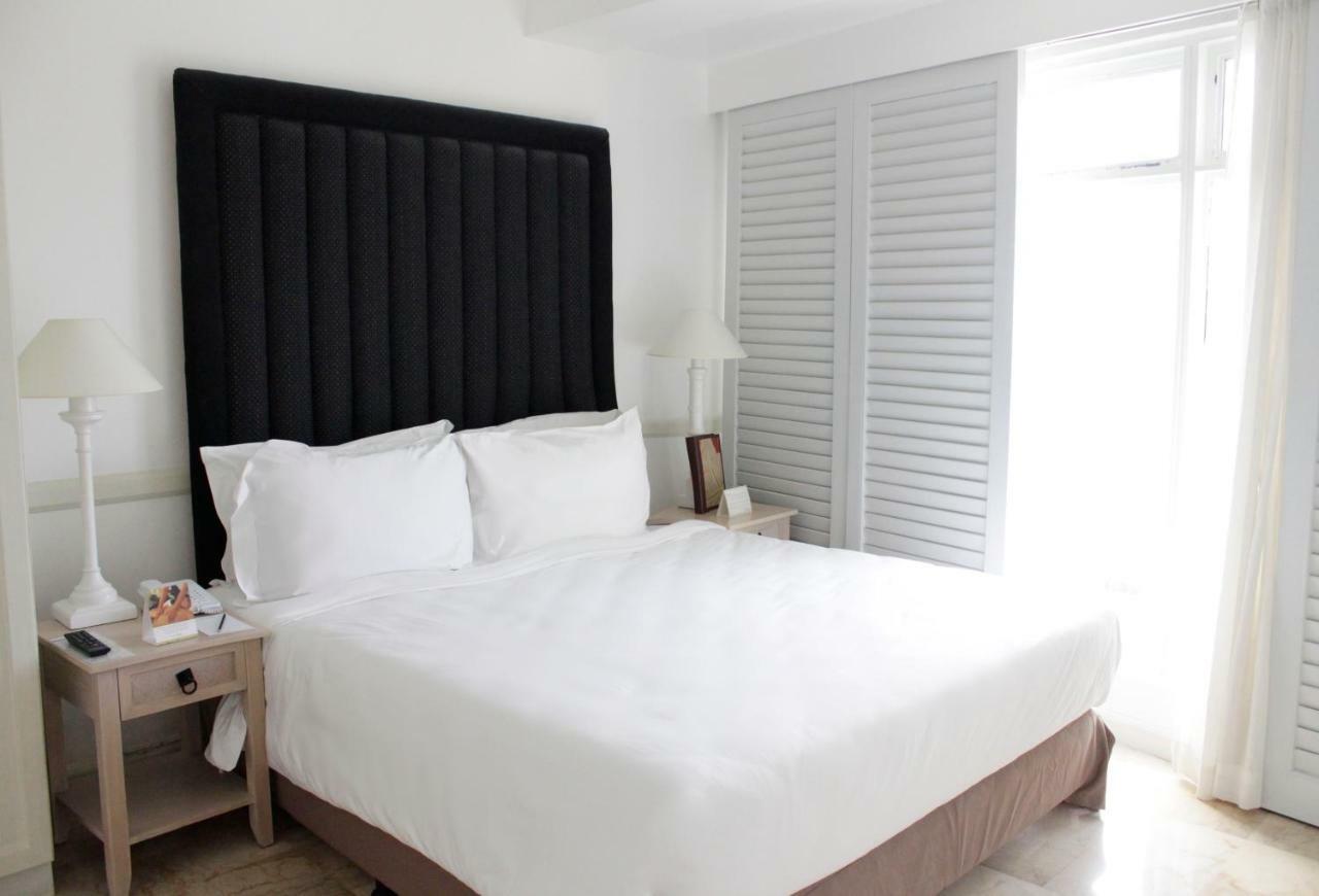 Vivere Hotel And Resorts Muntinlupa City Exterior foto